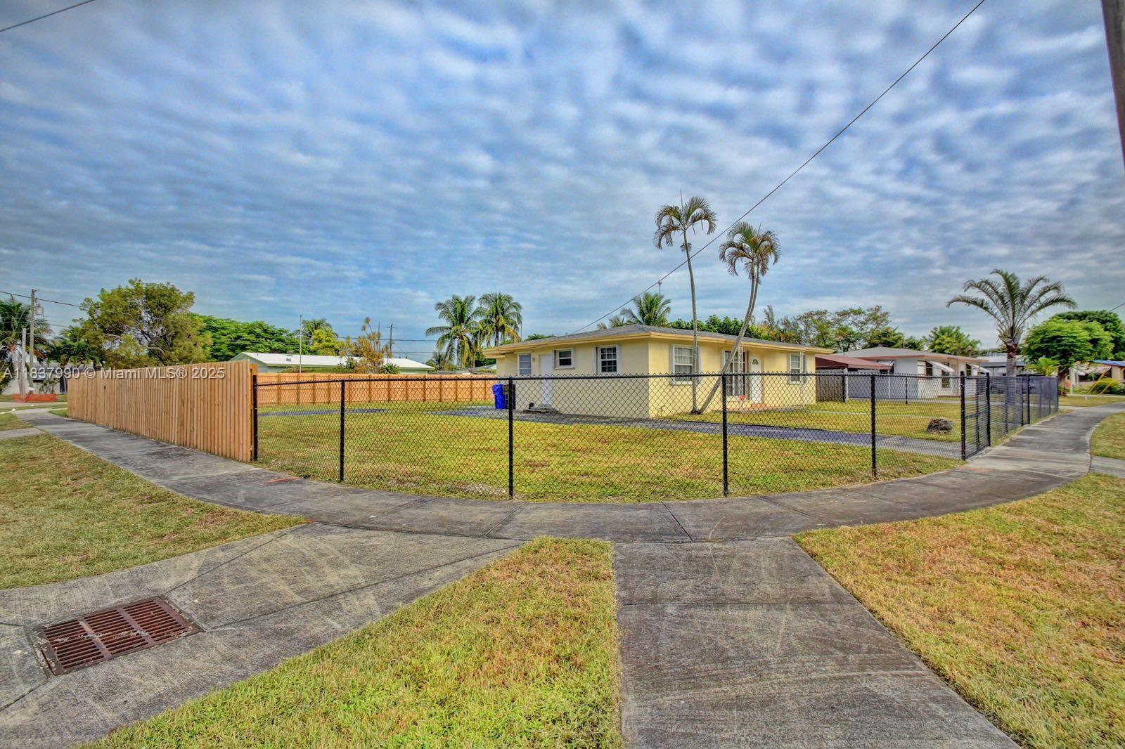 Property photo # 3