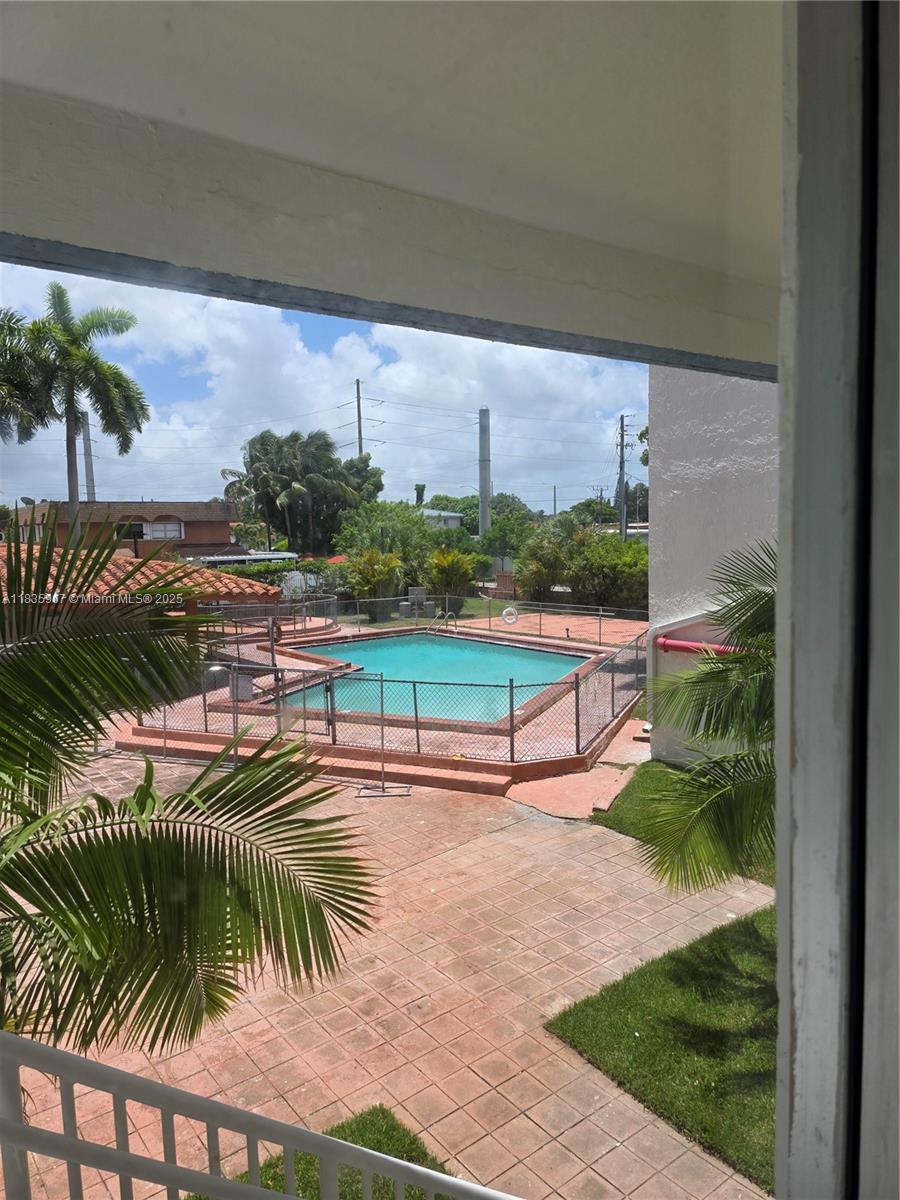 Property photo # 7