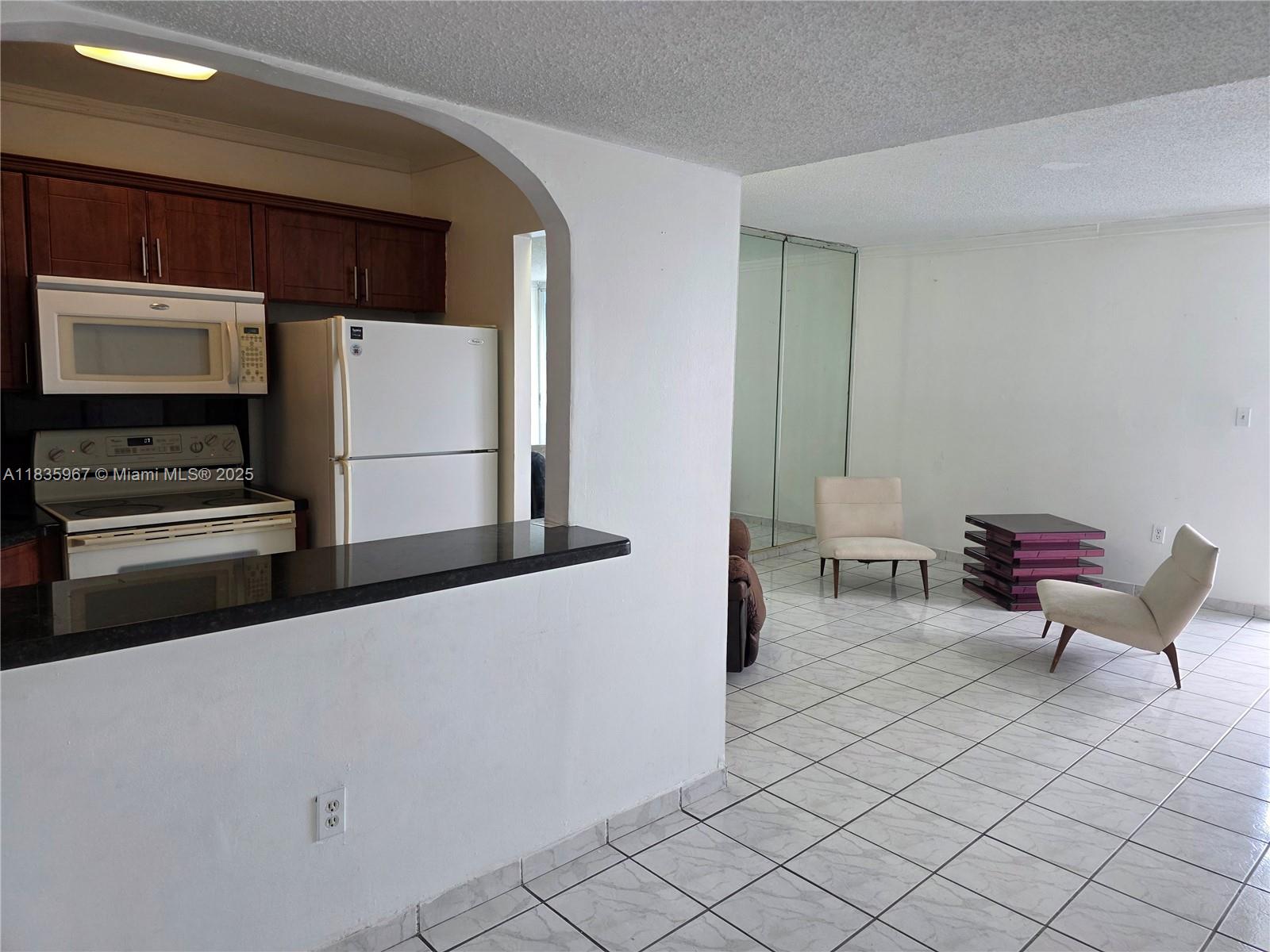 Property photo # 9