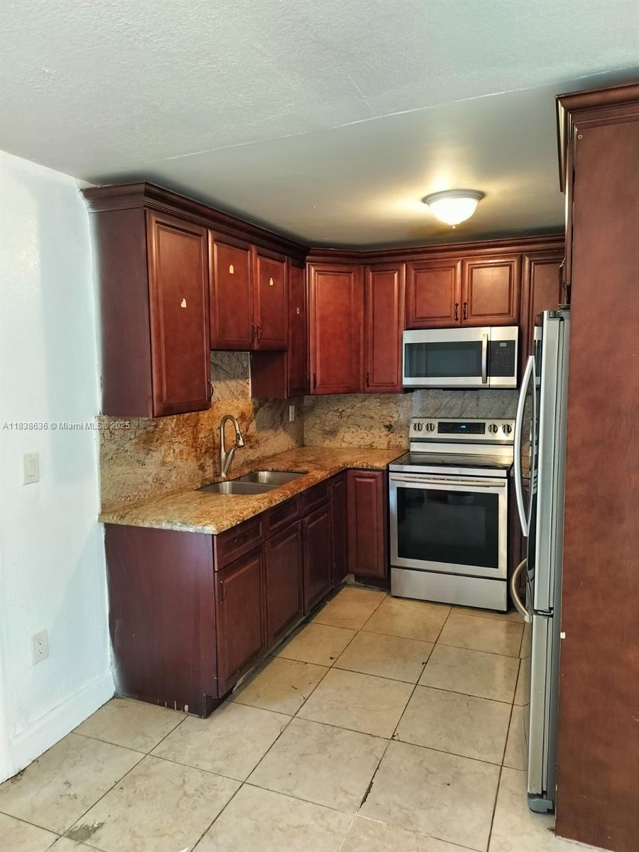 Property photo # 7