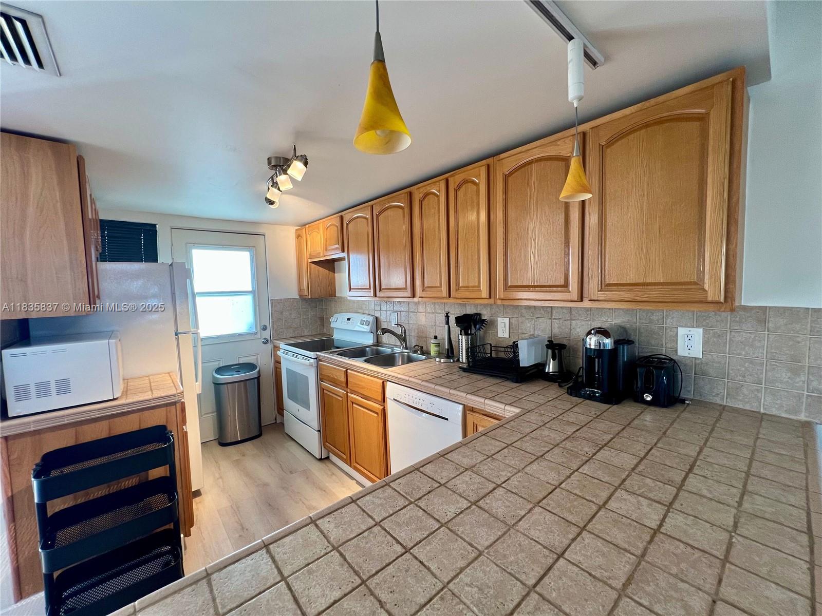 1575 Euclid Ave #505, Miami Beach, Florida image 4