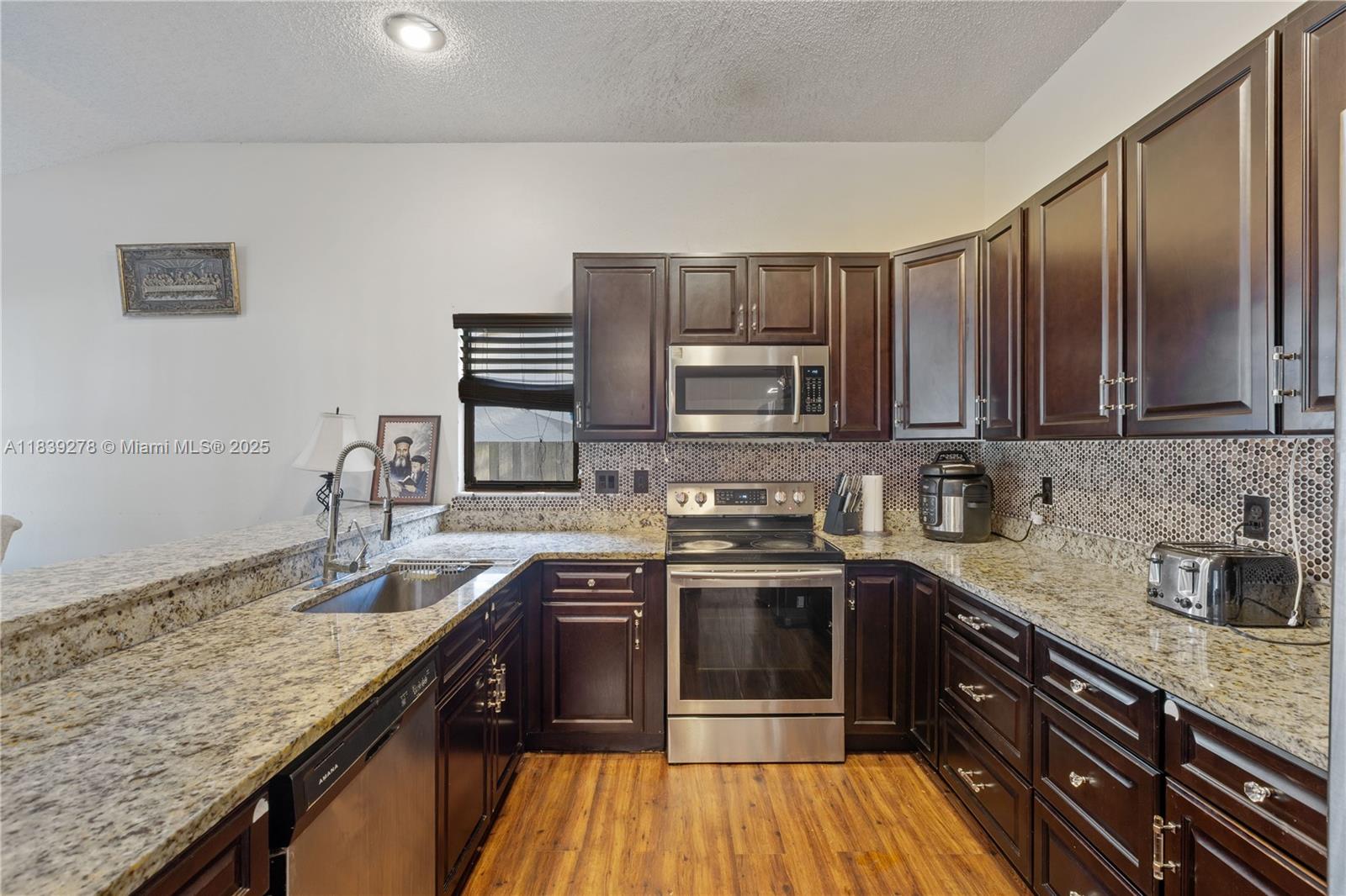 5506 Redhawk Dr, New Port Richey, Florida image 10