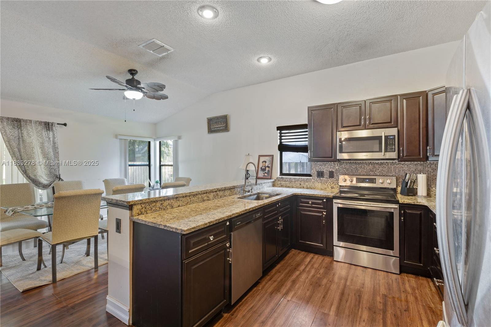 5506 Redhawk Dr, New Port Richey, Florida image 9