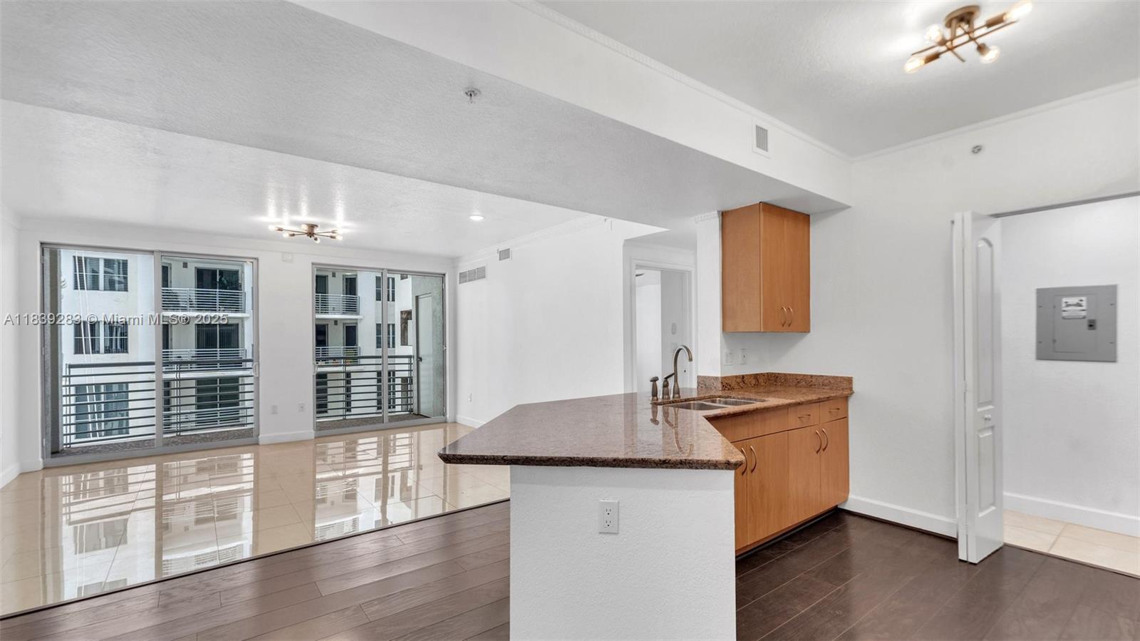 Property photo # 6