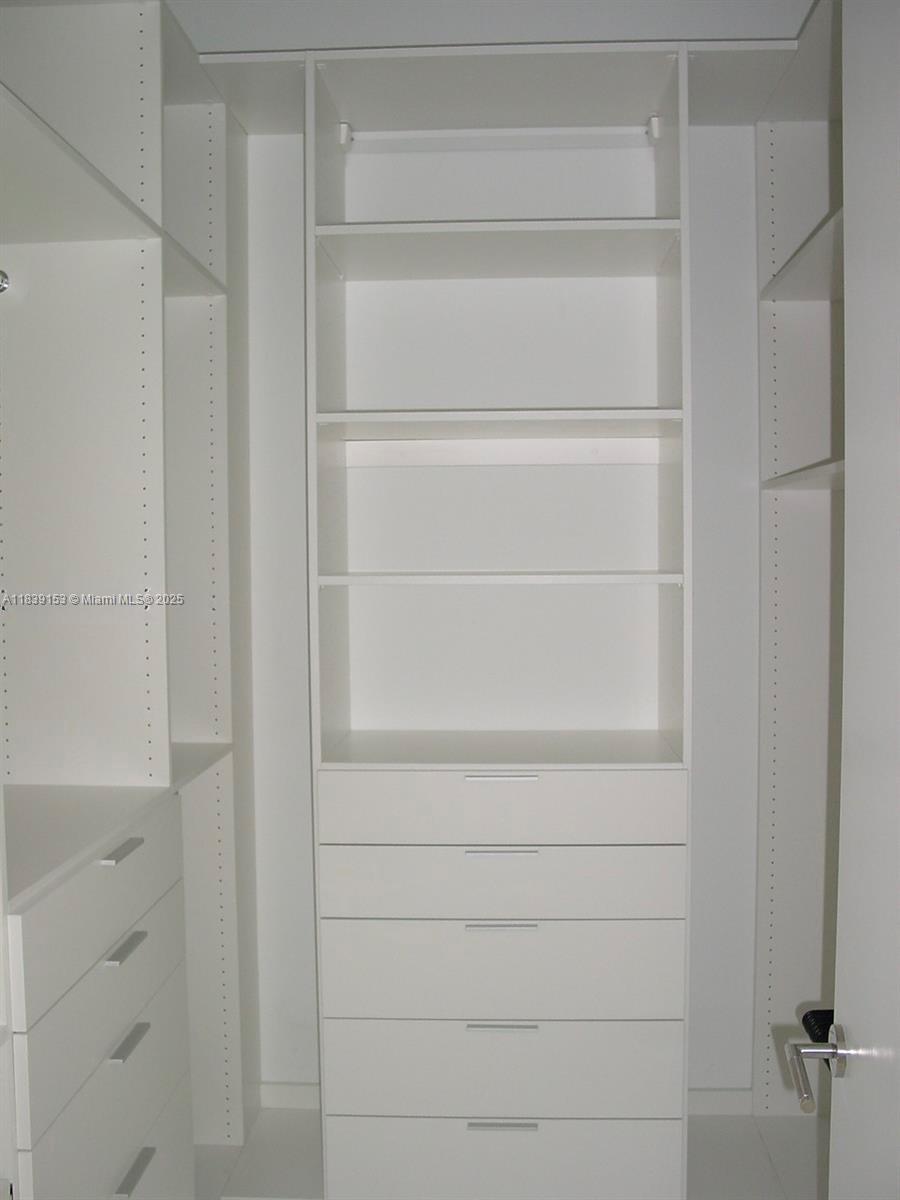 4100 Island Blvd #2303, Aventura, Florida image 11
