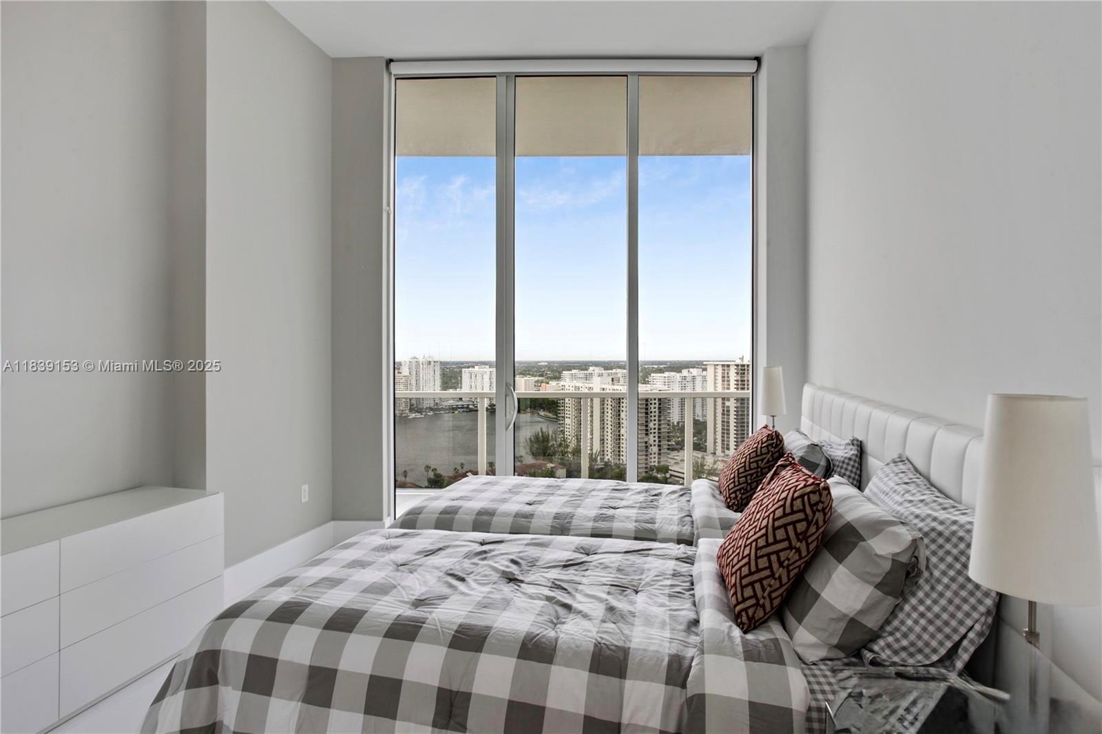 4100 Island Blvd #2303, Aventura, Florida image 13