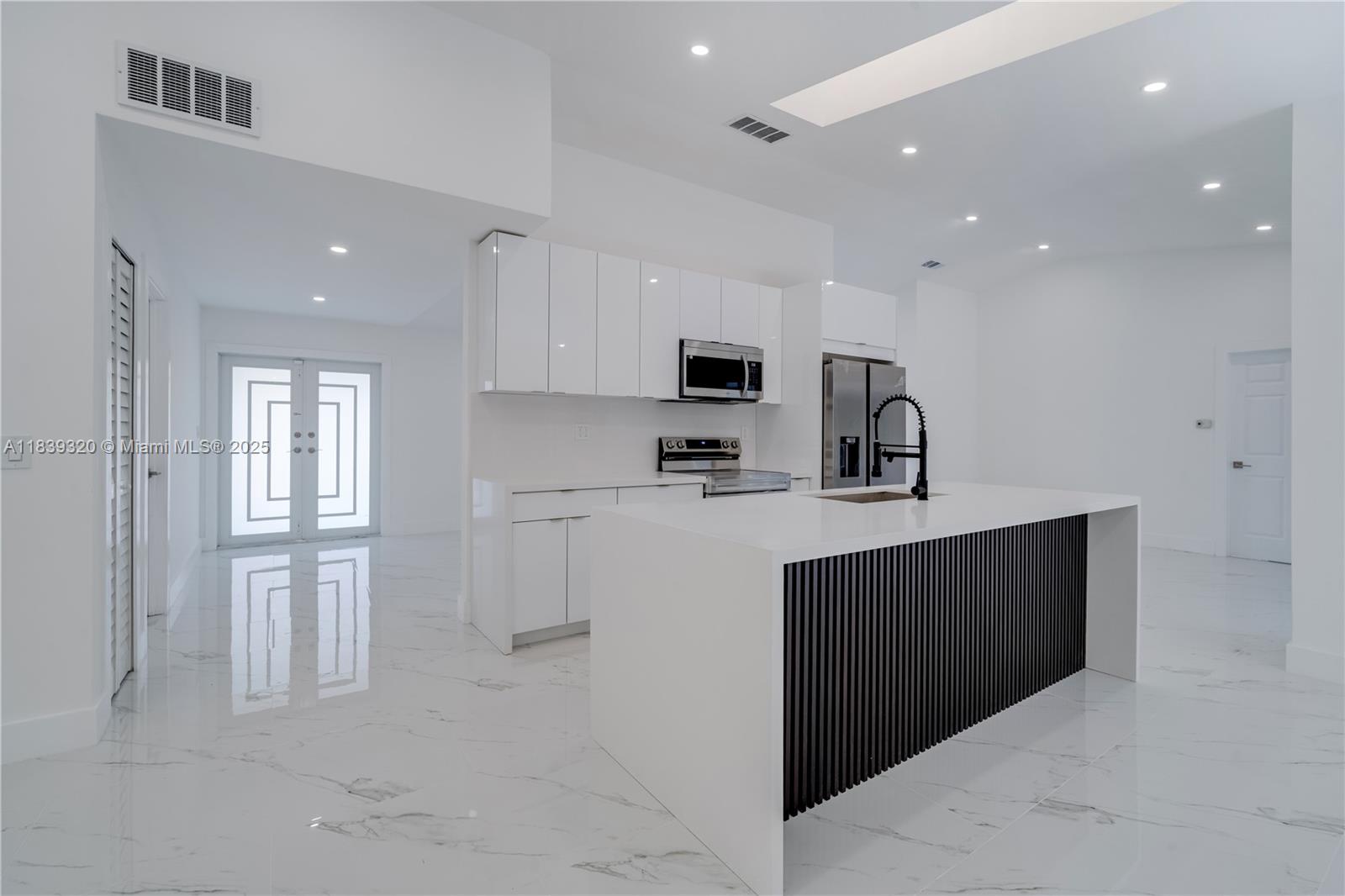 1655 NW 111th Way, Coral Springs, Florida image 11
