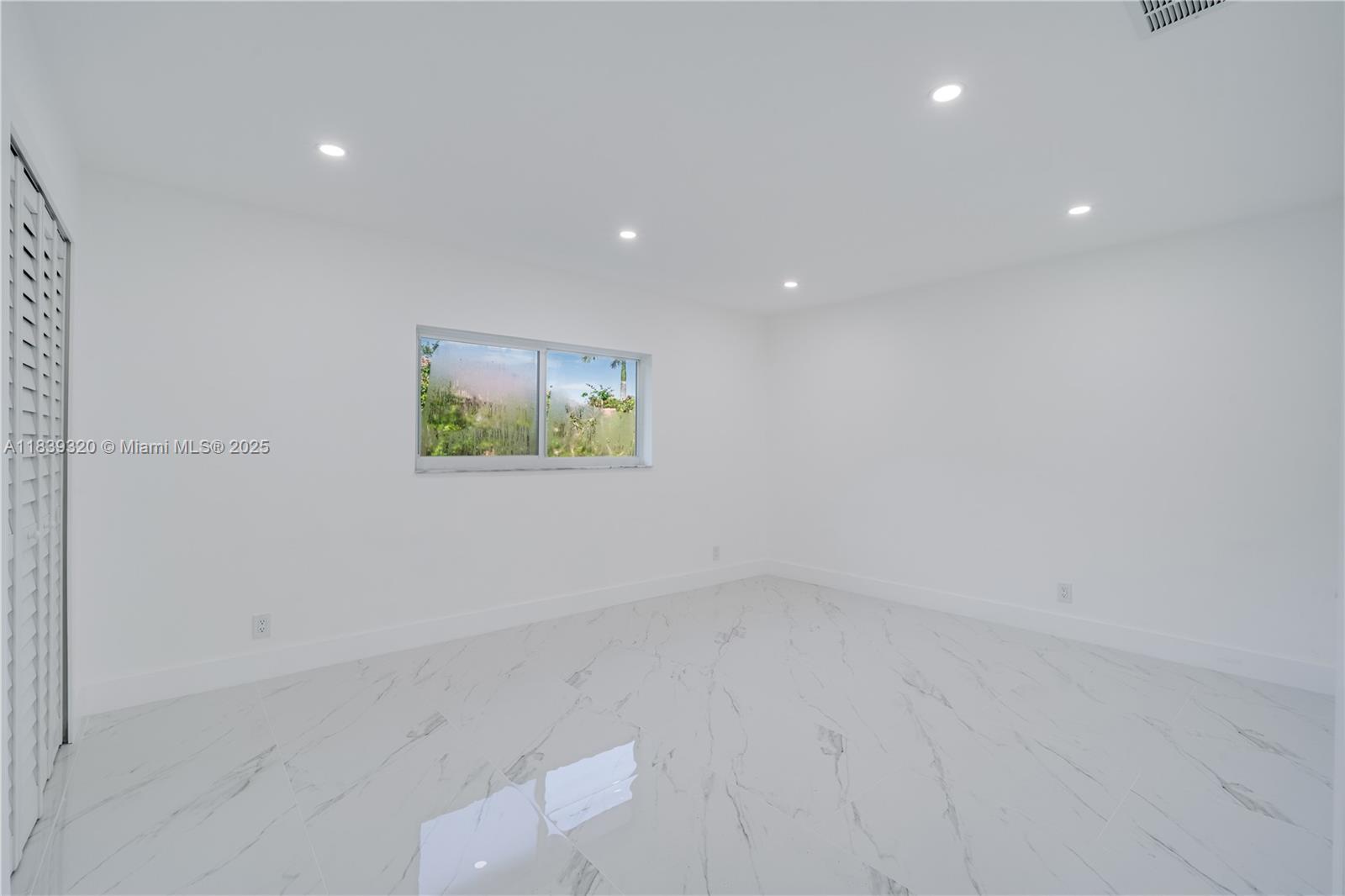 1655 NW 111th Way, Coral Springs, Florida image 16