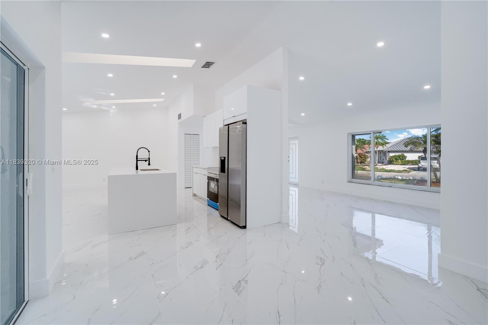 1655 NW 111th Way, Coral Springs, Florida image 9