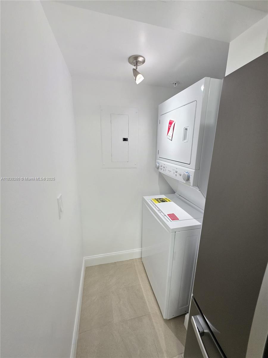 2620 S University Dr #111, Davie, Florida image 11
