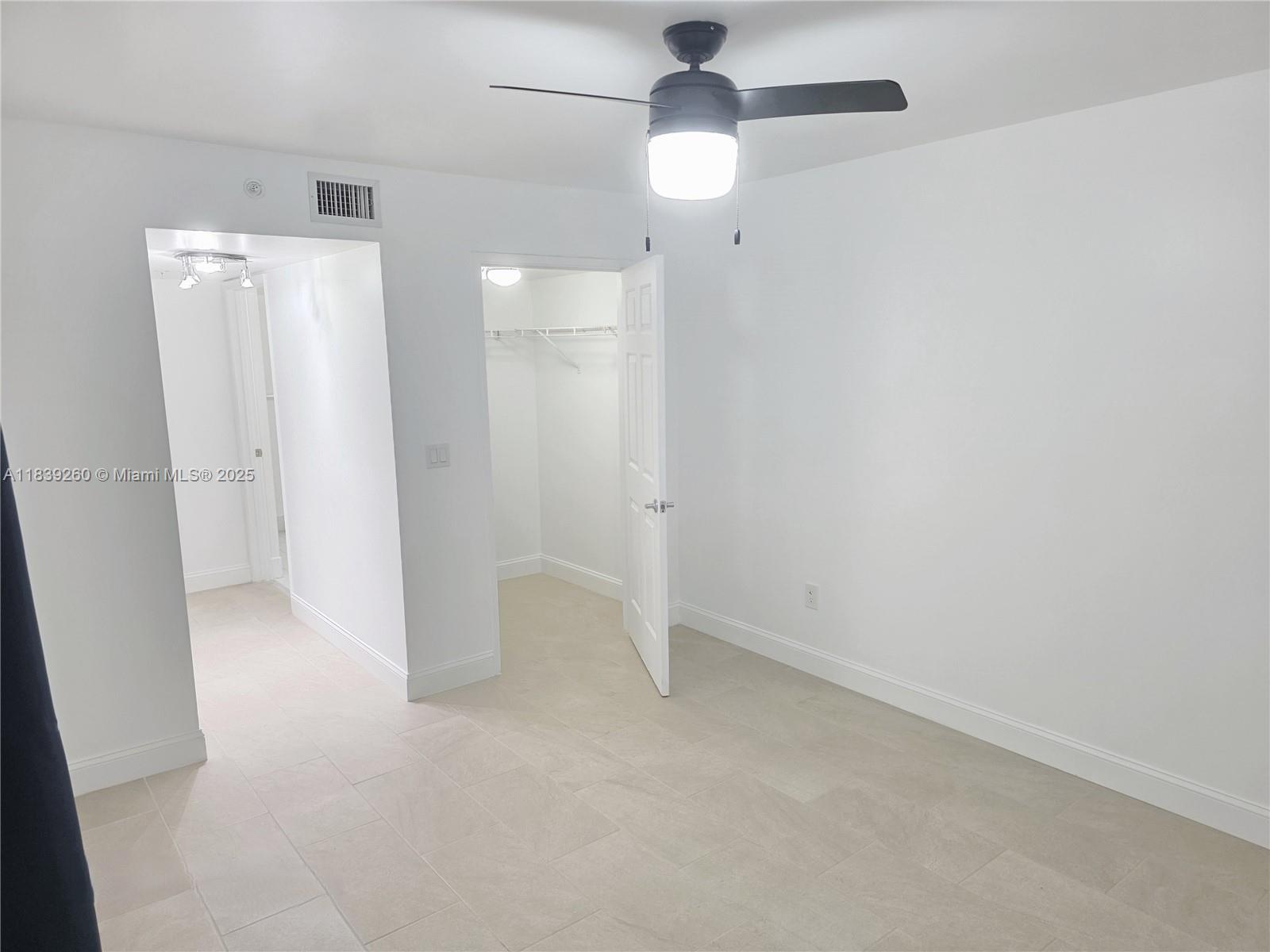 2620 S University Dr #111, Davie, Florida image 20