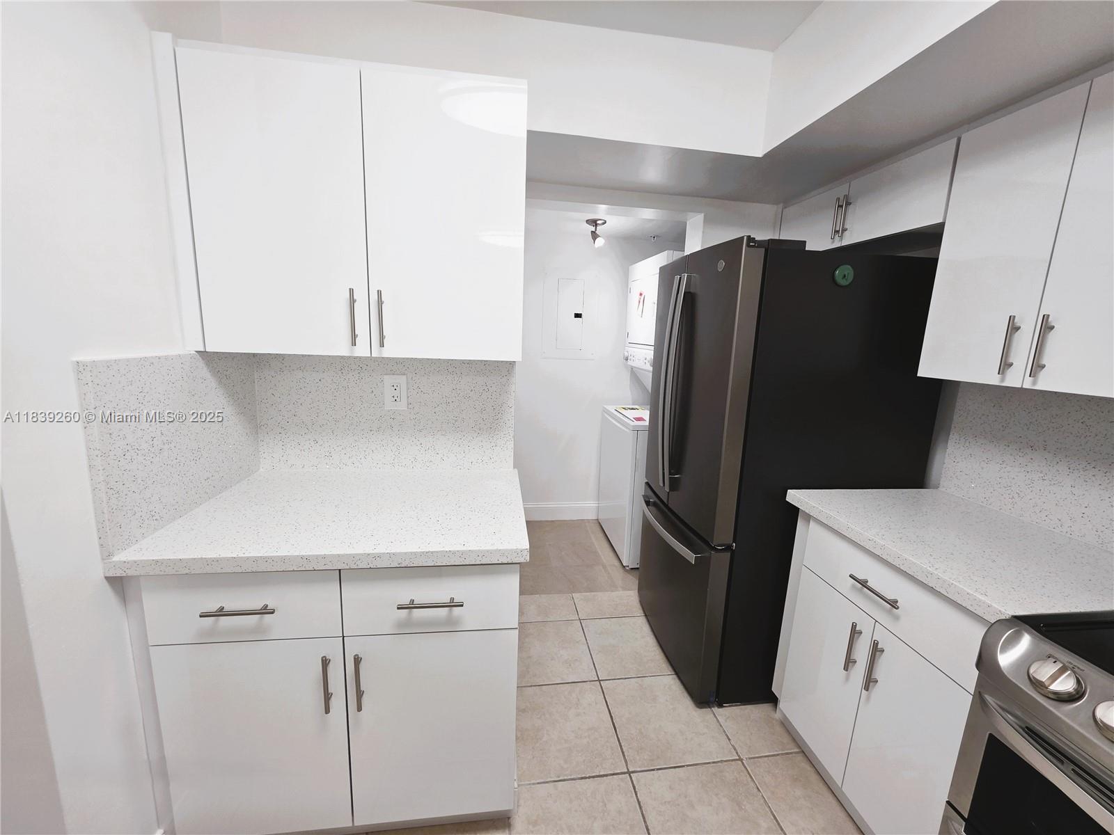 2620 S University Dr #111, Davie, Florida image 8