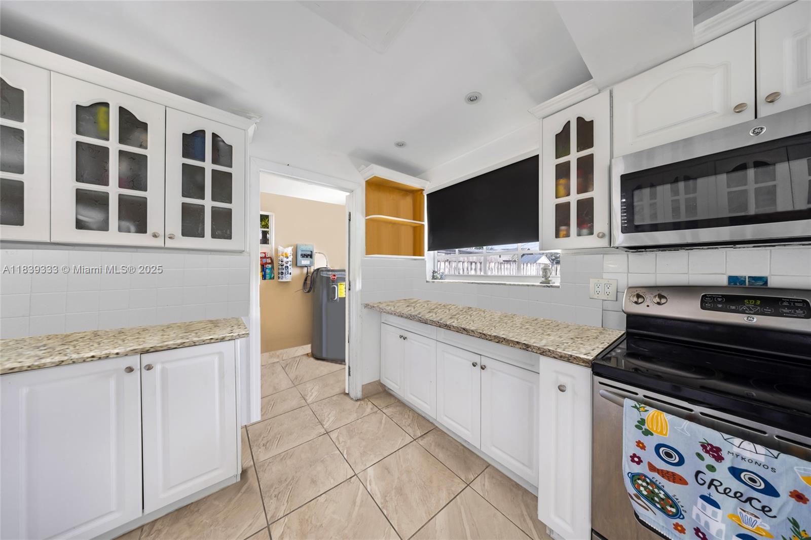 9985 Marlin Road, Cutler Bay, Florida image 19