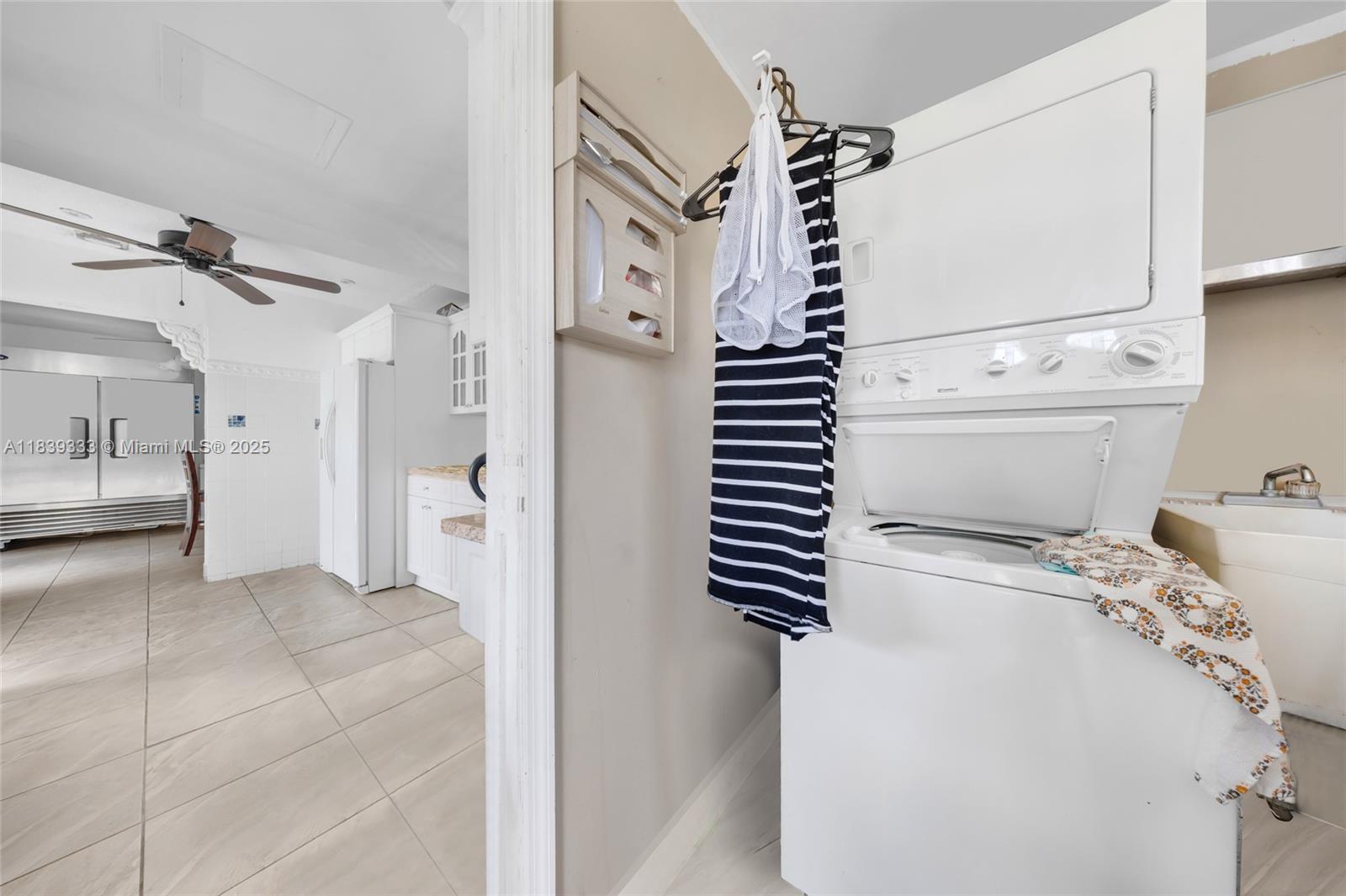 9985 Marlin Road, Cutler Bay, Florida image 20