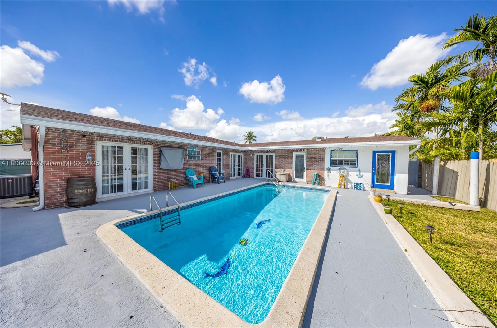 9985 Marlin Road, Cutler Bay, Florida image 23