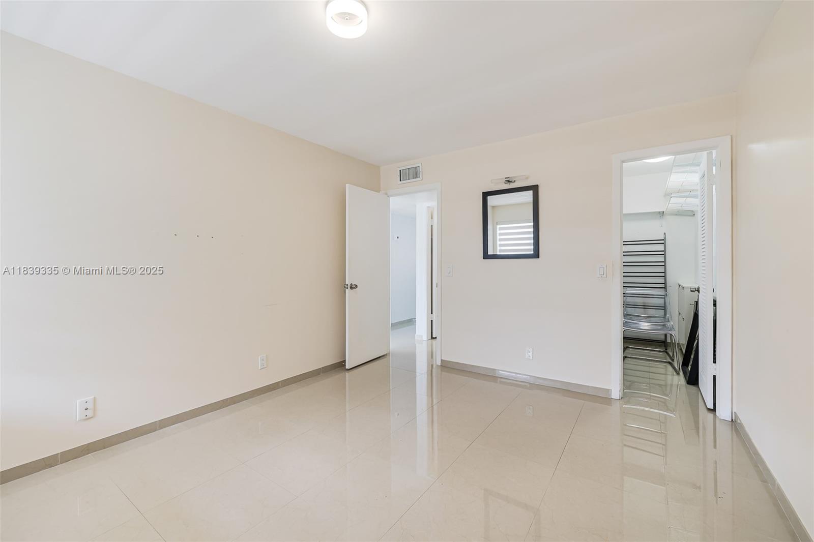 471 Capri J #471, Delray Beach, Florida image 15
