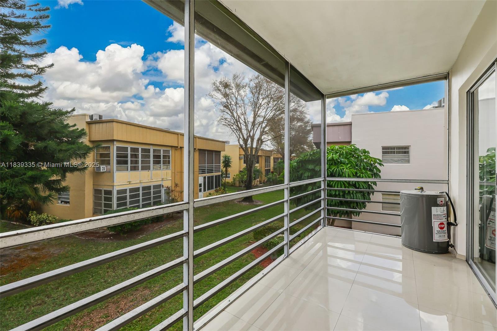 471 Capri J #471, Delray Beach, Florida image 24
