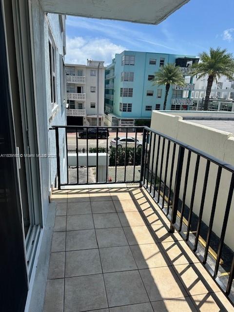 720 Collins Ave #310, Miami Beach, Florida image 2