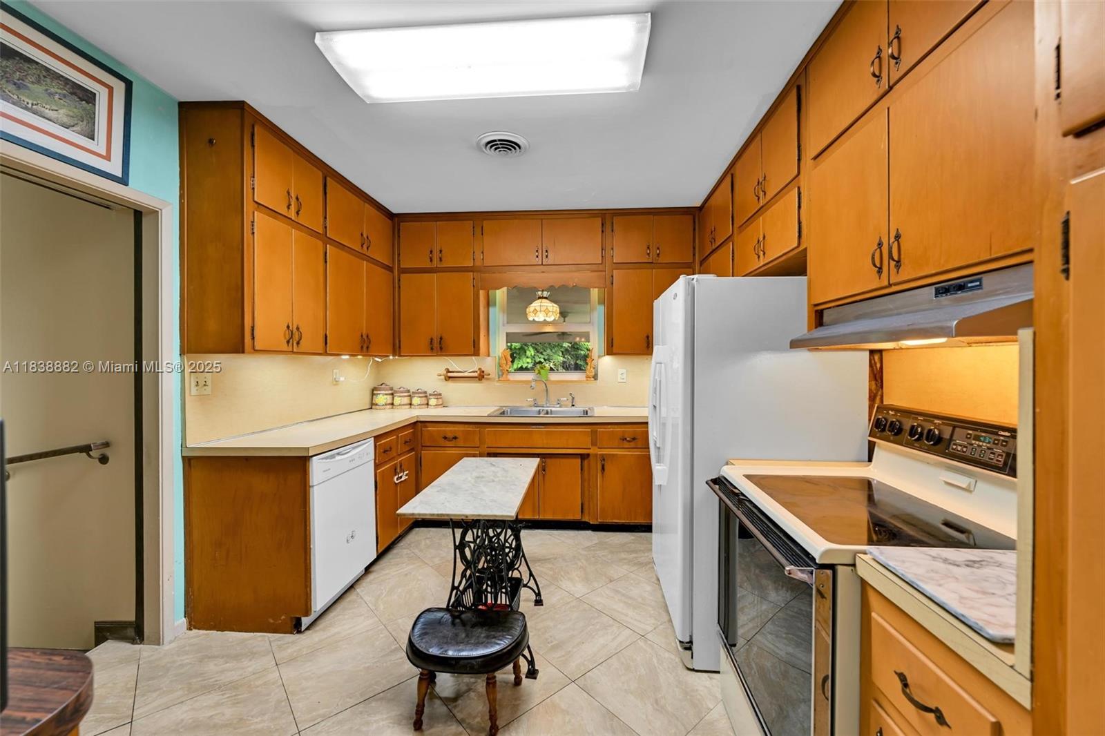 85 NW 21st St, Homestead, Florida image 10