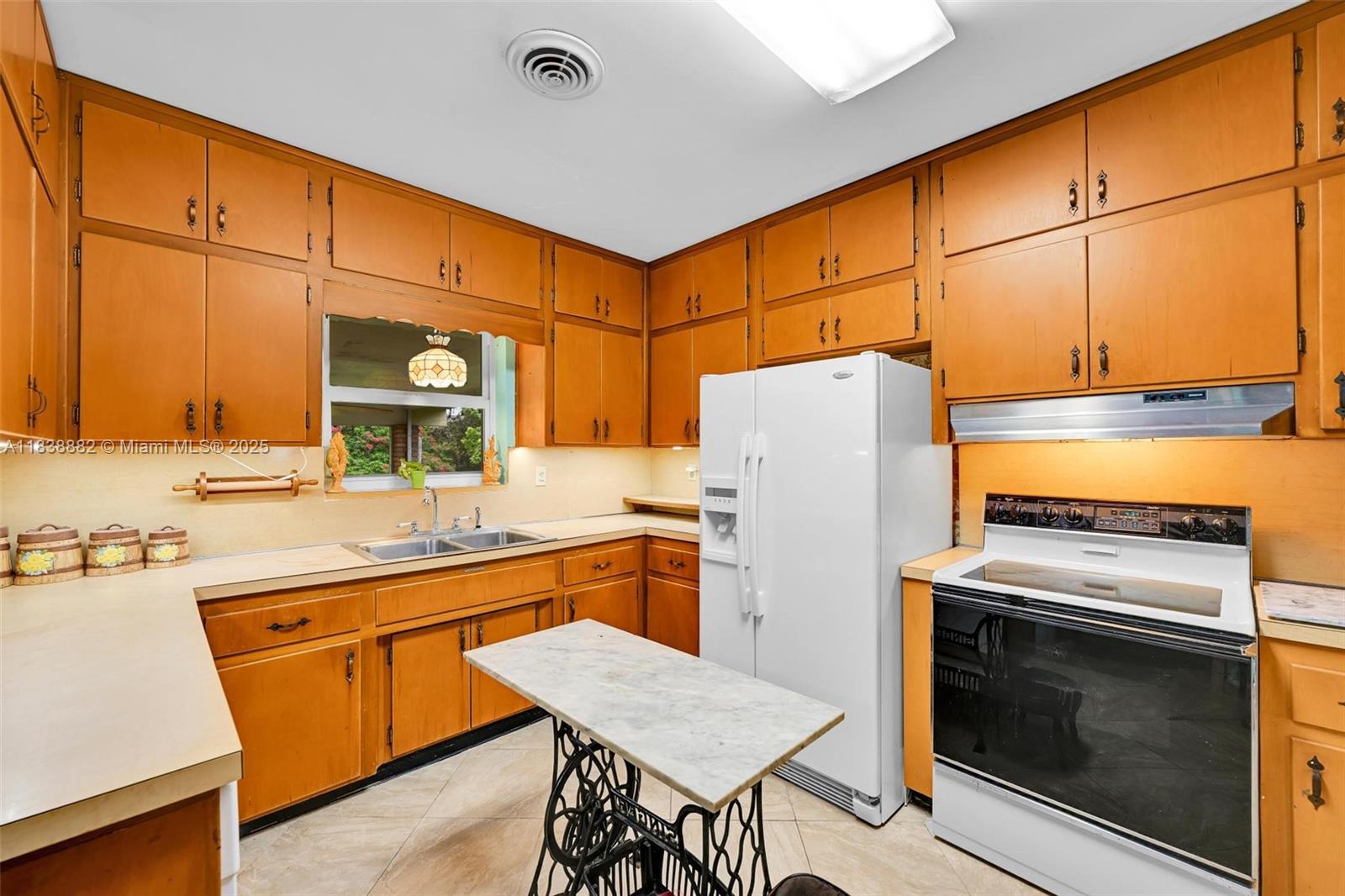 85 NW 21st St, Homestead, Florida image 9