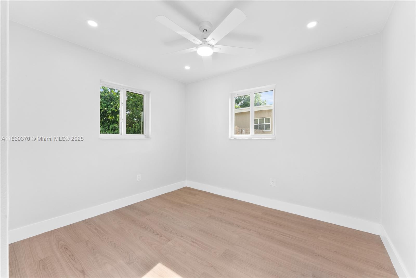 7021 SW 12th St, Pembroke Pines, Florida image 20