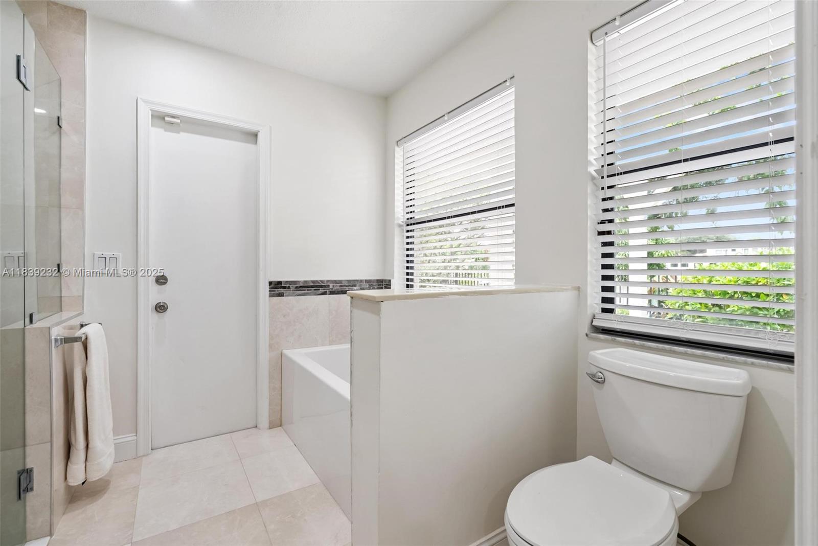2685 NW 27th Ter, Boca Raton, Florida image 9
