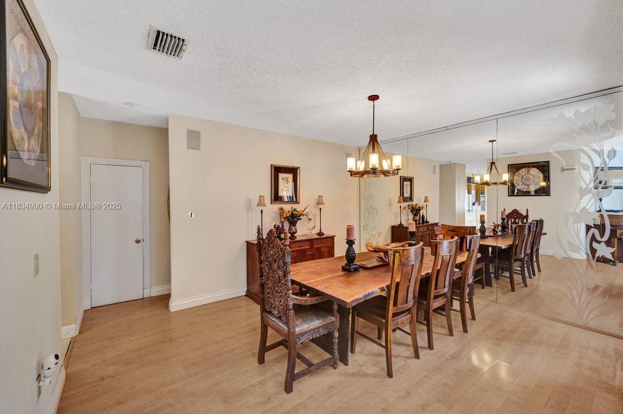 9940 SW 4th St, Plantation, Florida image 40