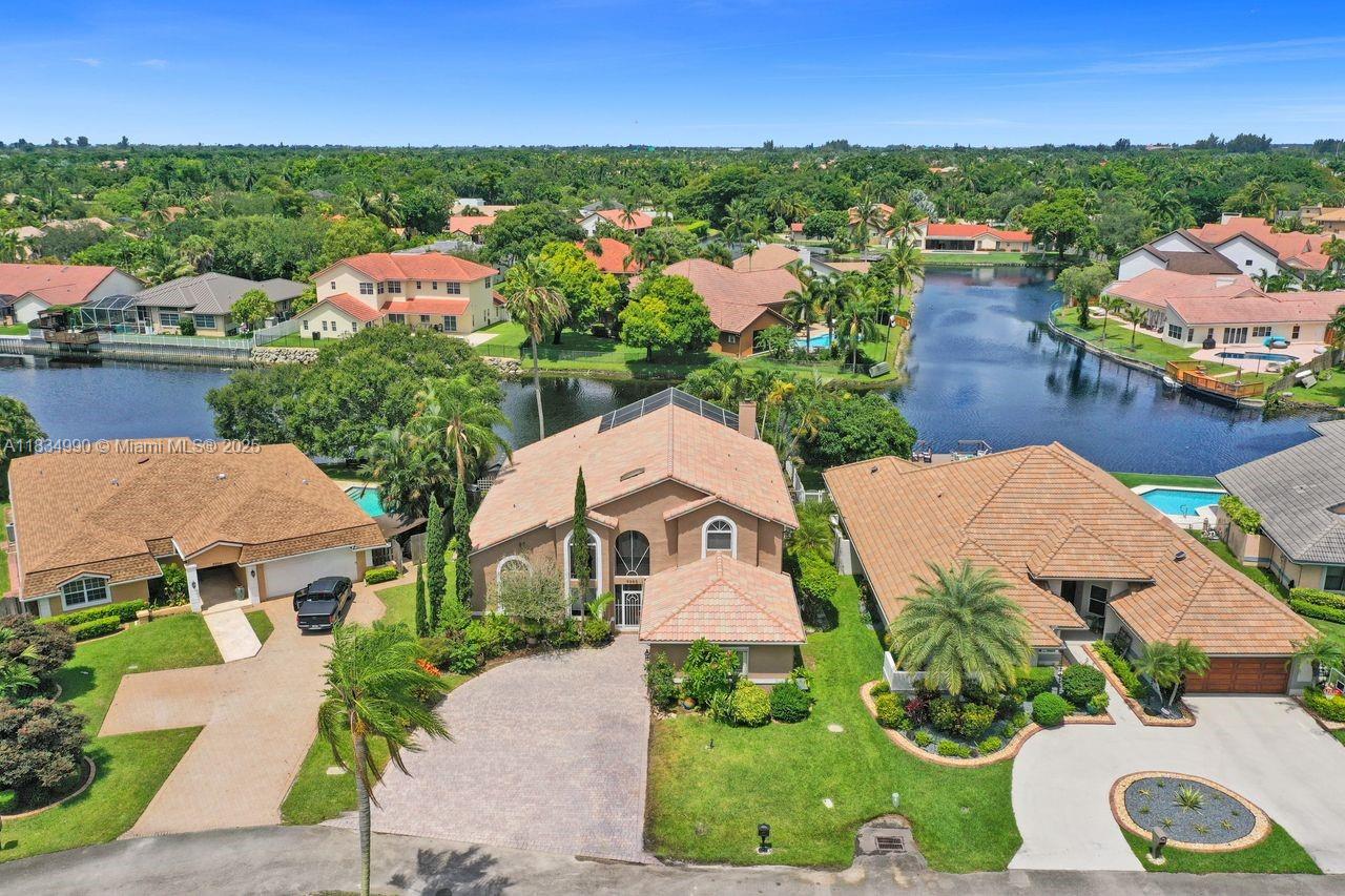 9940 SW 4th St, Plantation, Florida image 6