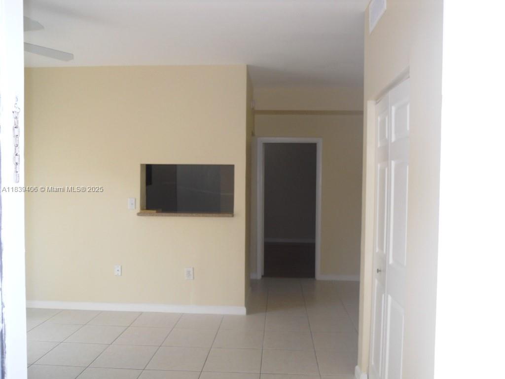 2091 NW 96th Ter #13A, Pembroke Pines, Florida image 5