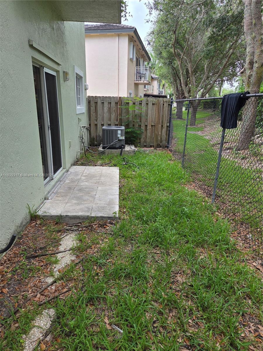 2630 NE 3rd Dr #101, Homestead, Florida image 8