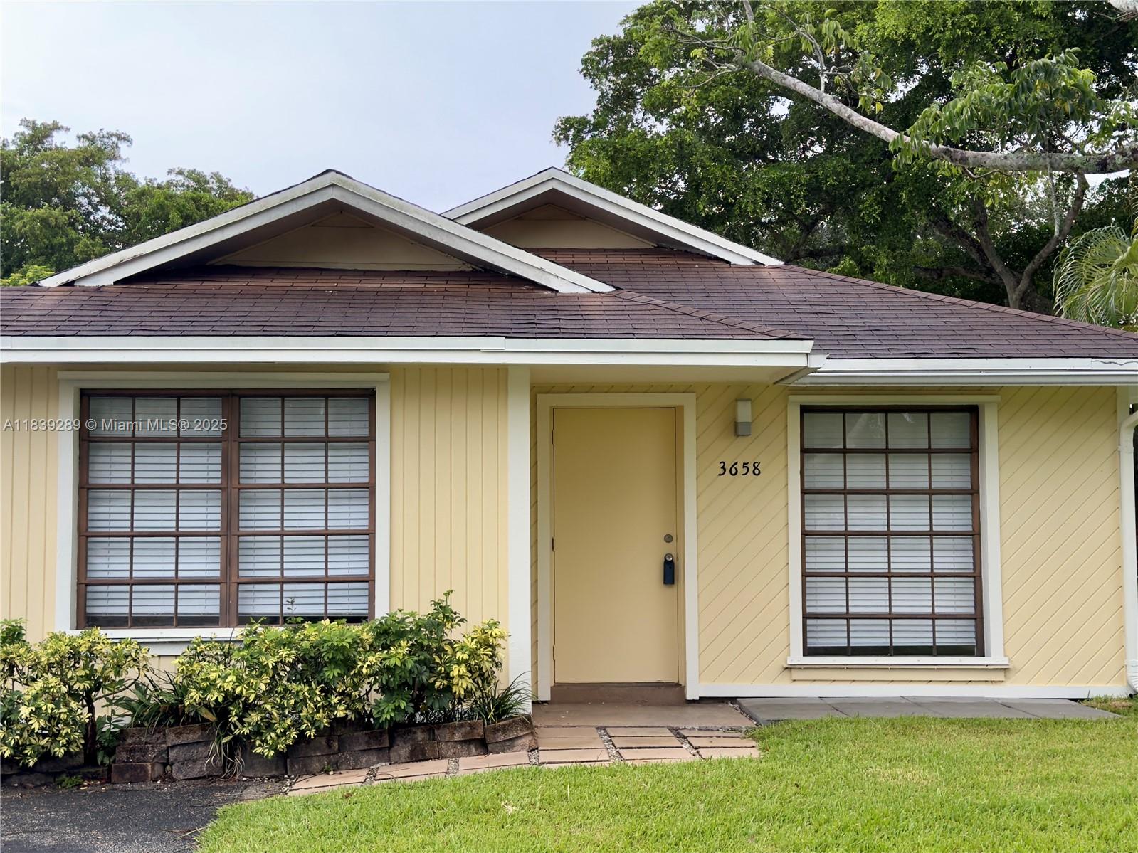 Property photo # 0