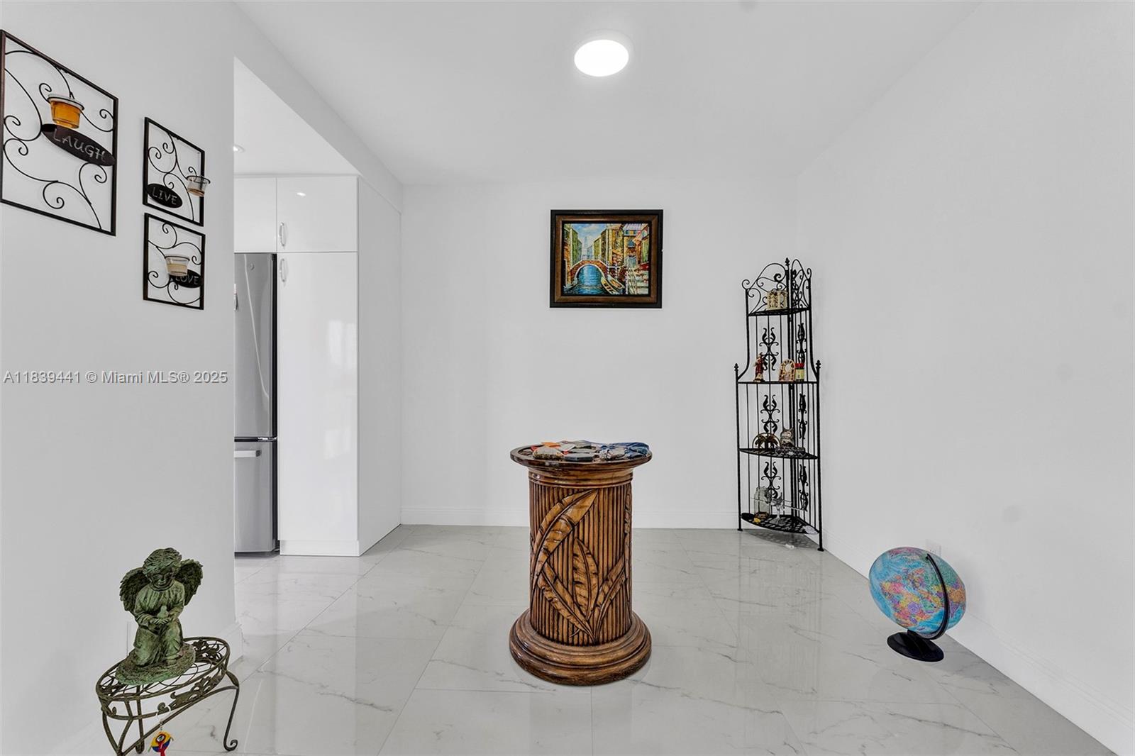 3661 Via Poinciana #206, Lake Worth, Florida image 17