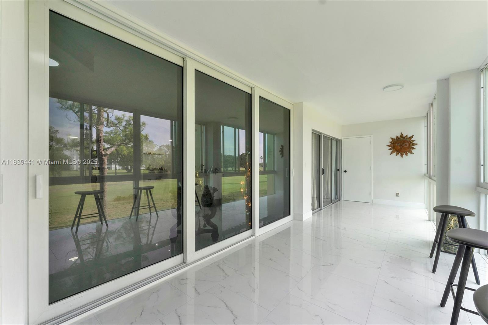 3661 Via Poinciana #206, Lake Worth, Florida image 6