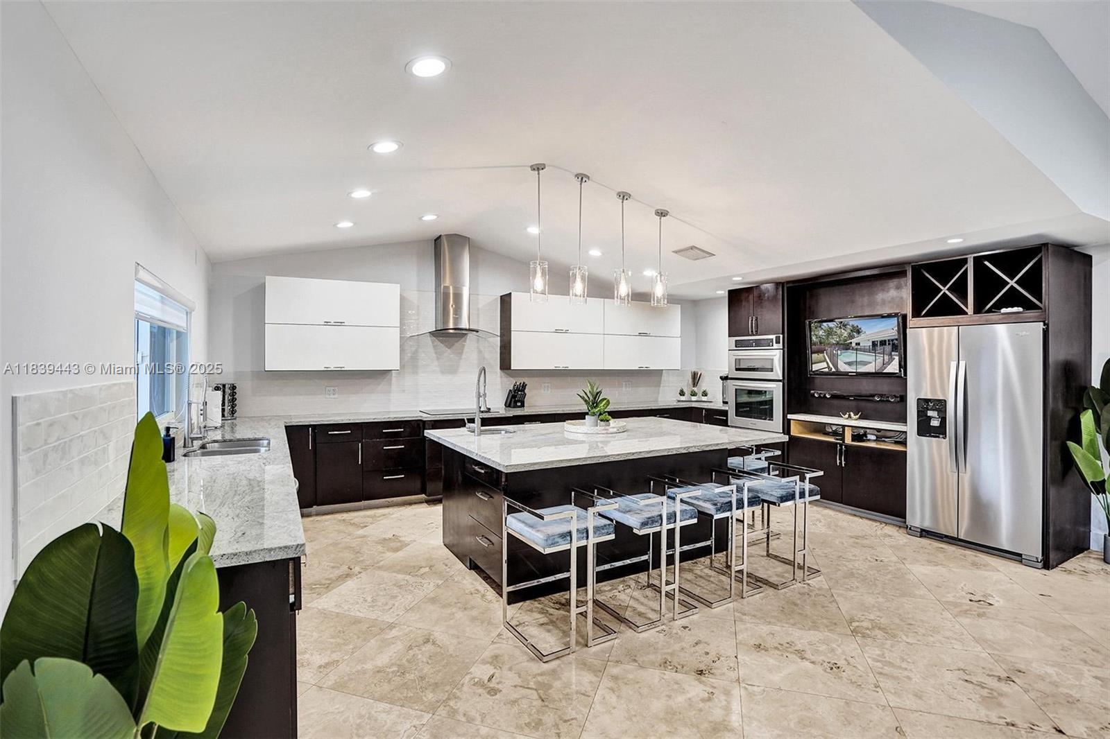 614 SE 12th Ave, Deerfield Beach, Florida image 11