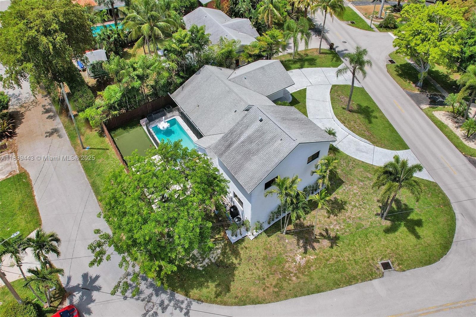 614 SE 12th Ave, Deerfield Beach, Florida image 5