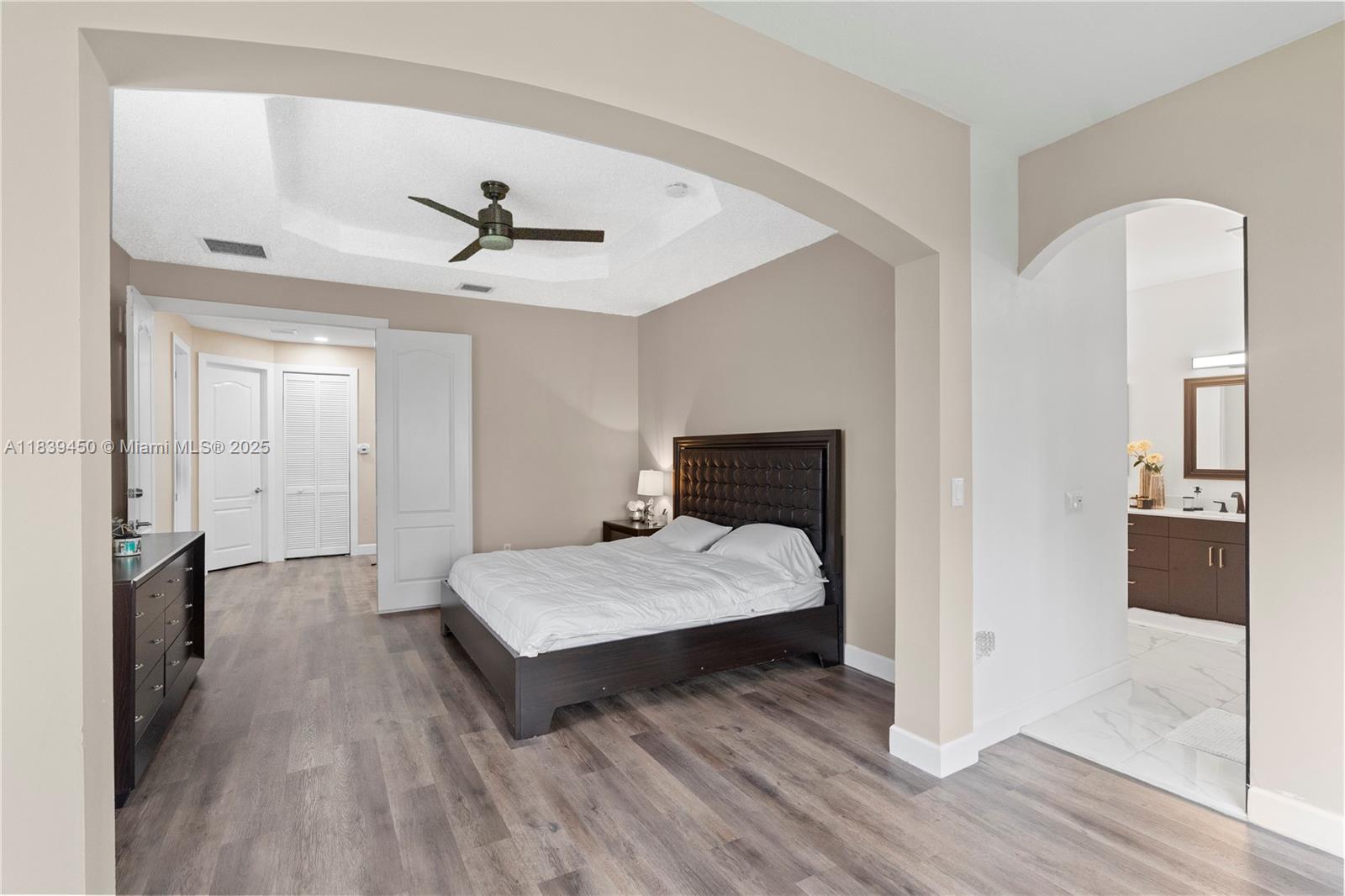 554 NE 20th Ave, Homestead, Florida image 13