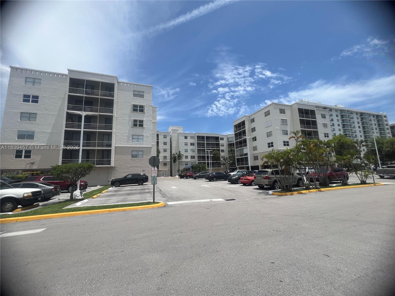 2821 N Miami Beach Blvd #2E, North Miami Beach, Florida image 1
