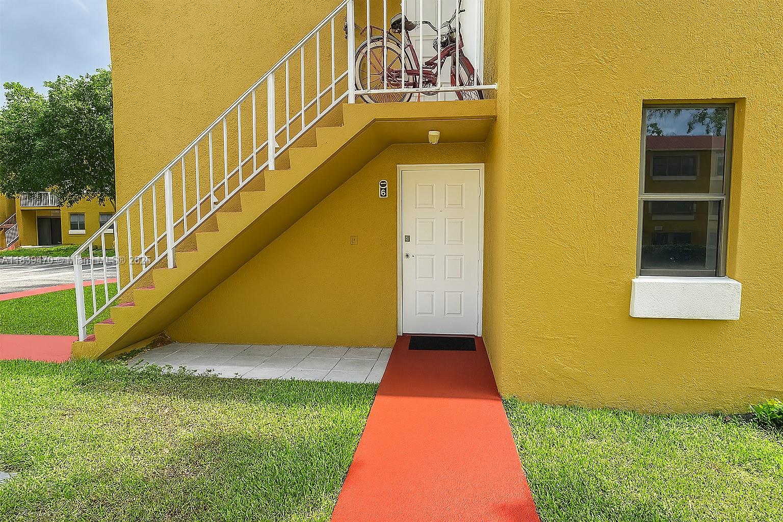 Property photo # 4