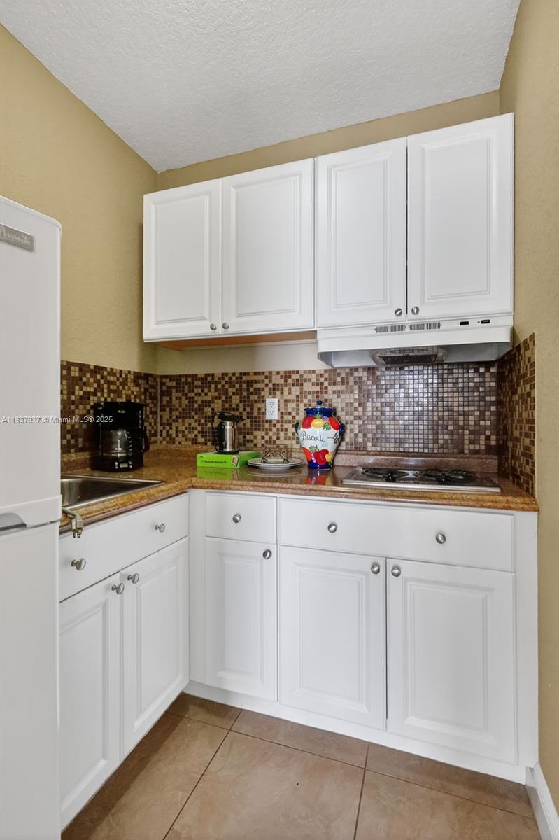 10202 SW 191st St, Cutler Bay, Florida image 22