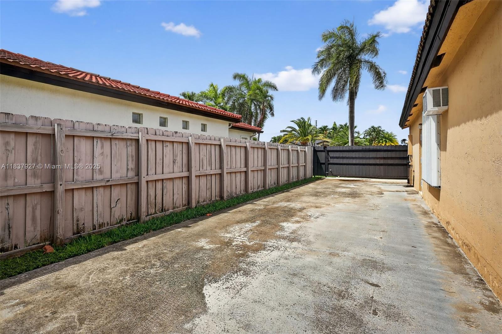 10202 SW 191st St, Cutler Bay, Florida image 34