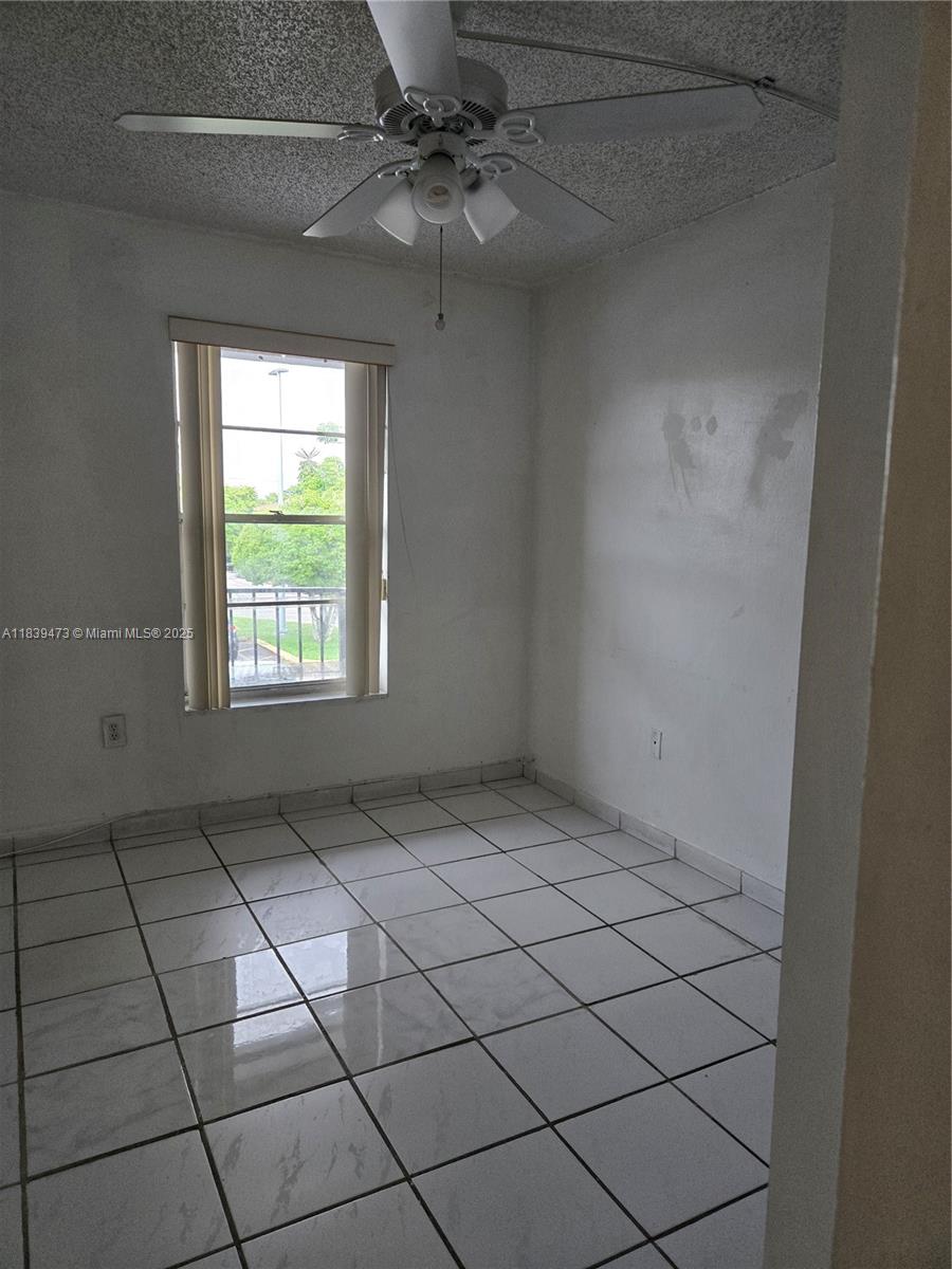 5755 W 20 Ave #206, Hialeah, Florida image 10