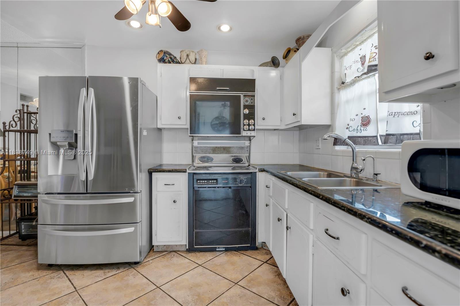 5300 Washington St #C113, Hollywood, Florida image 7