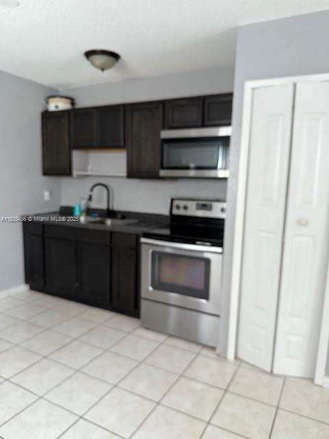 331 Blanco Ct, Sebring, Florida image 6