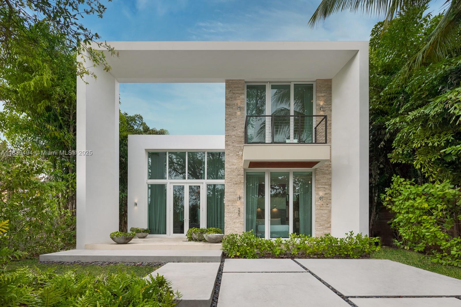 335 W 46th St, Miami Beach, Florida image 1