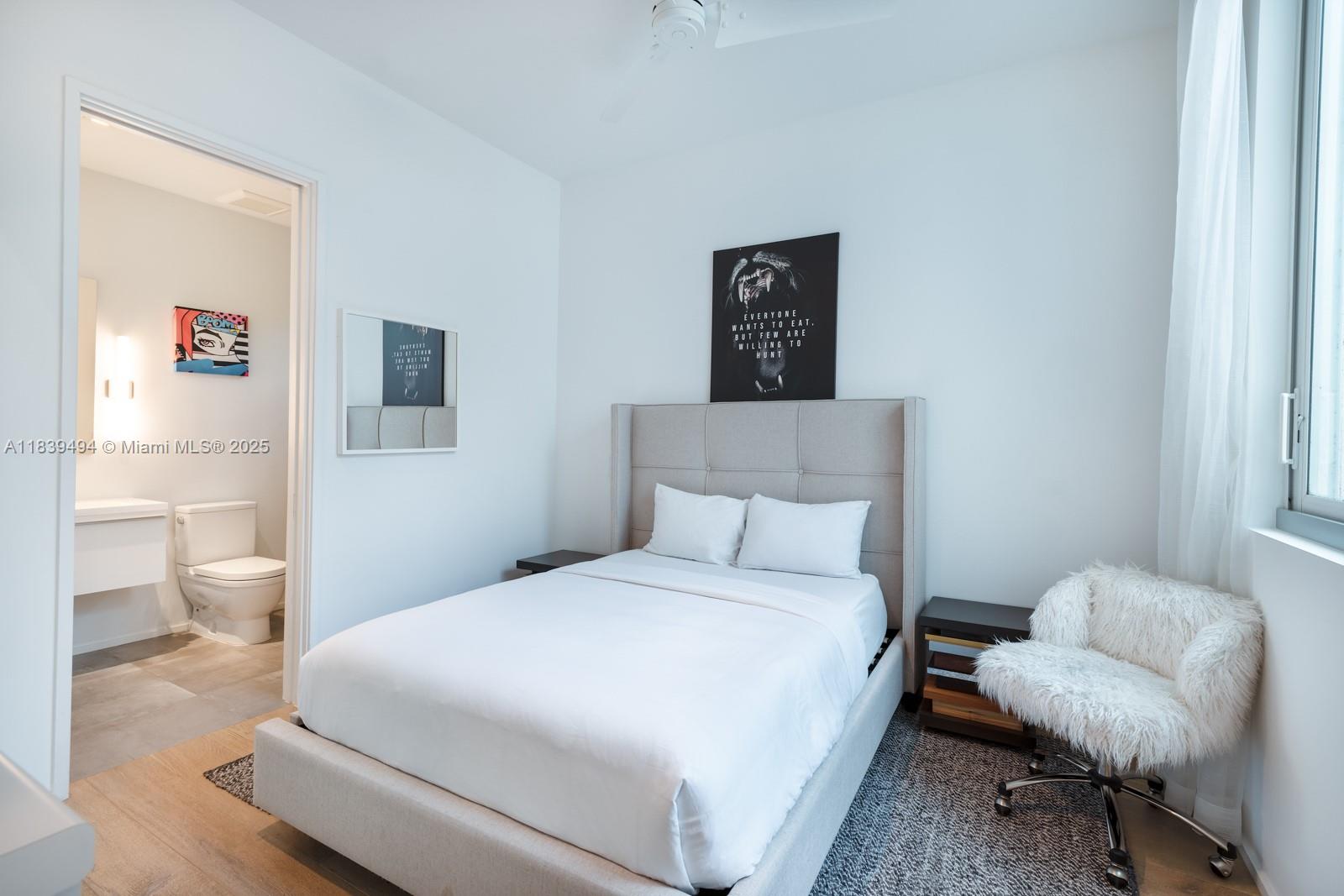 335 W 46th St, Miami Beach, Florida image 17