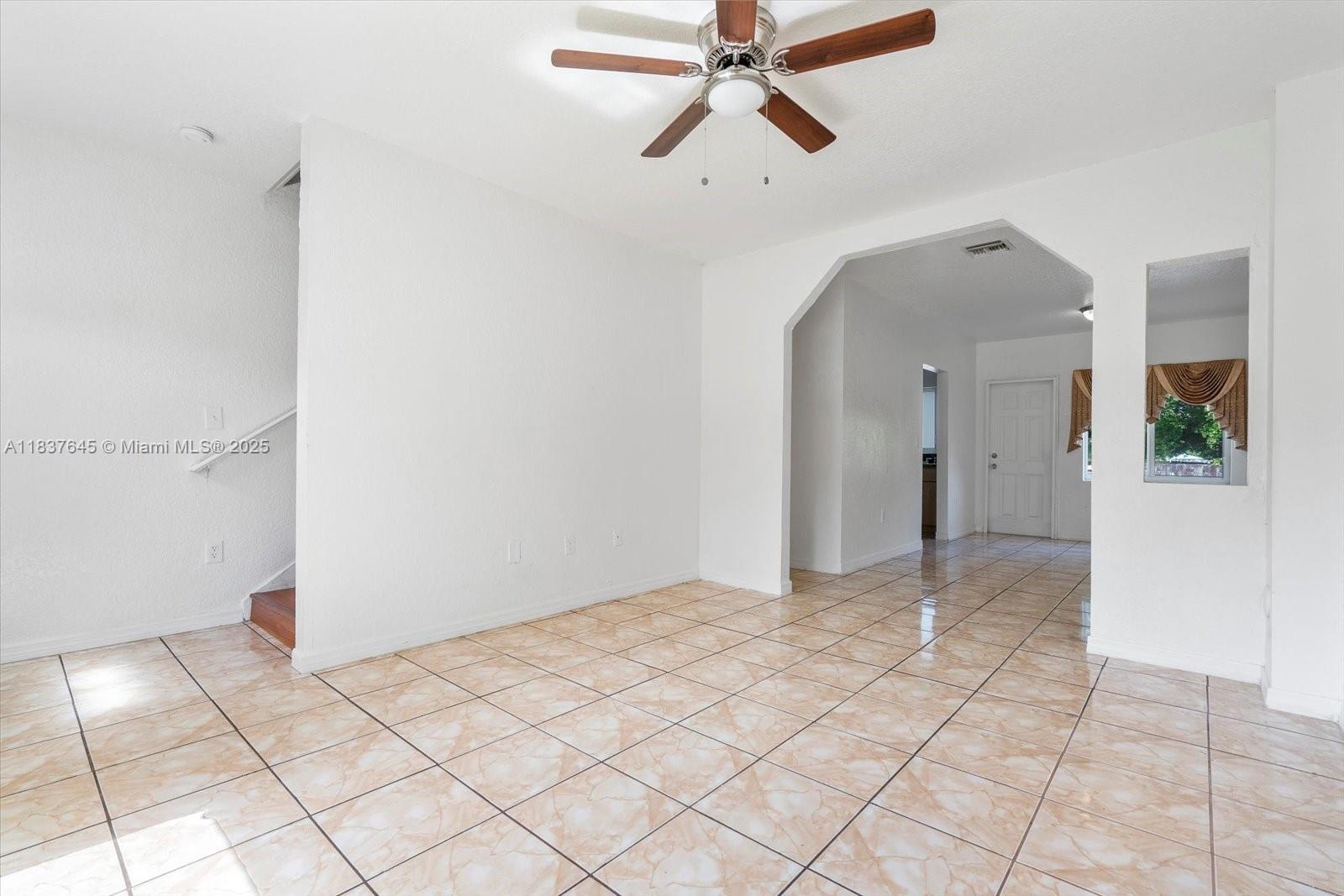 Property photo # 3