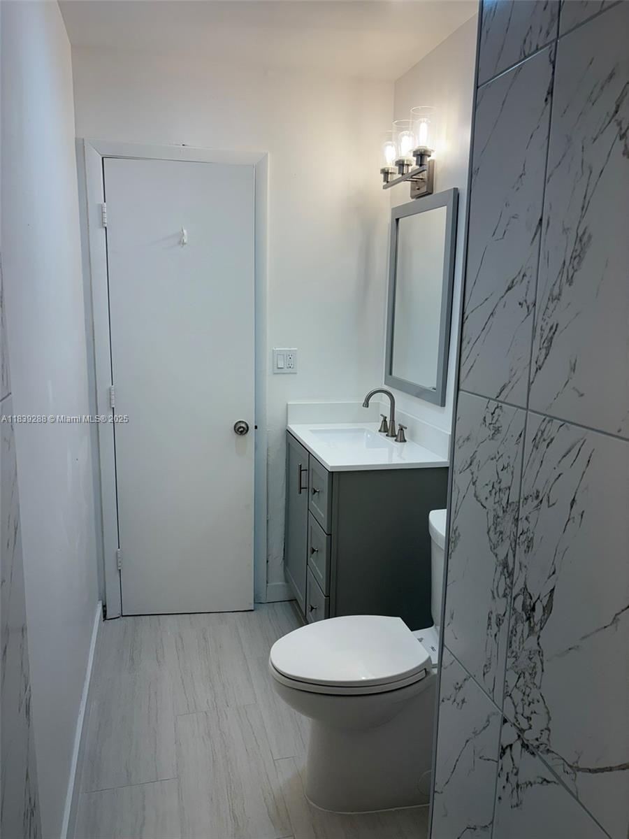 4710 NW 3rd Ter, Deerfield Beach, Florida image 15