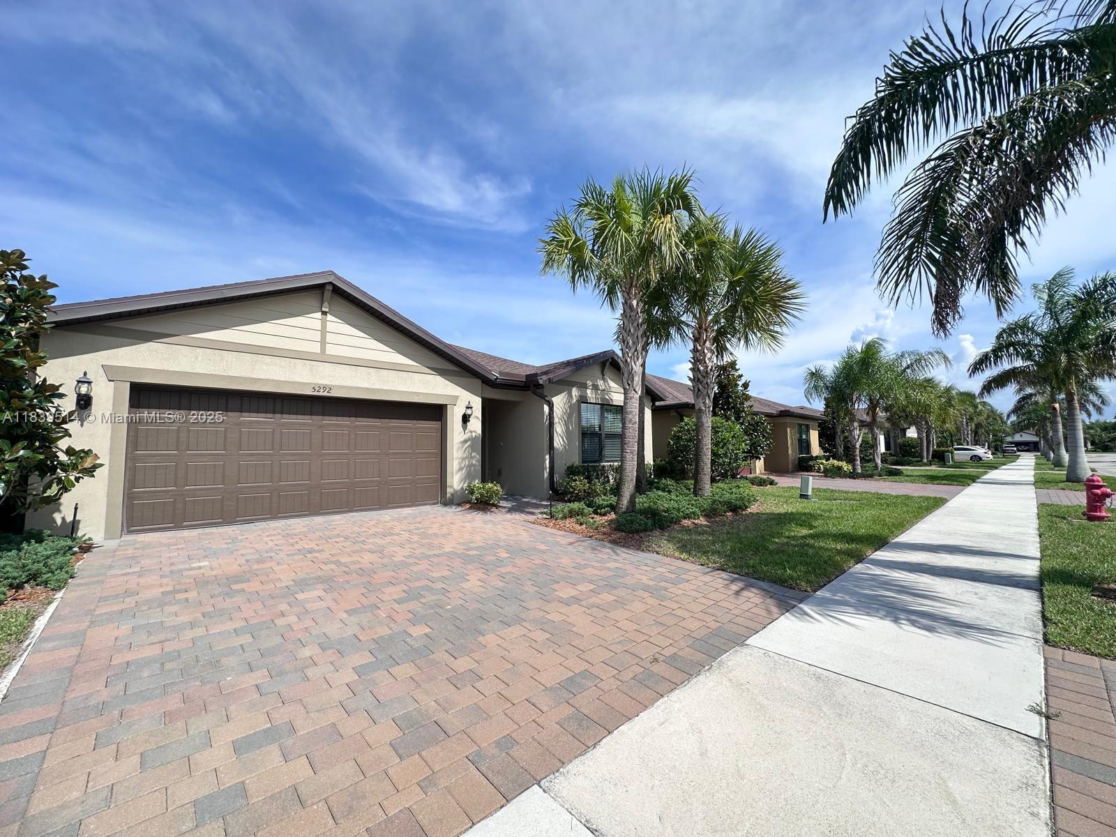 Property photo # 0