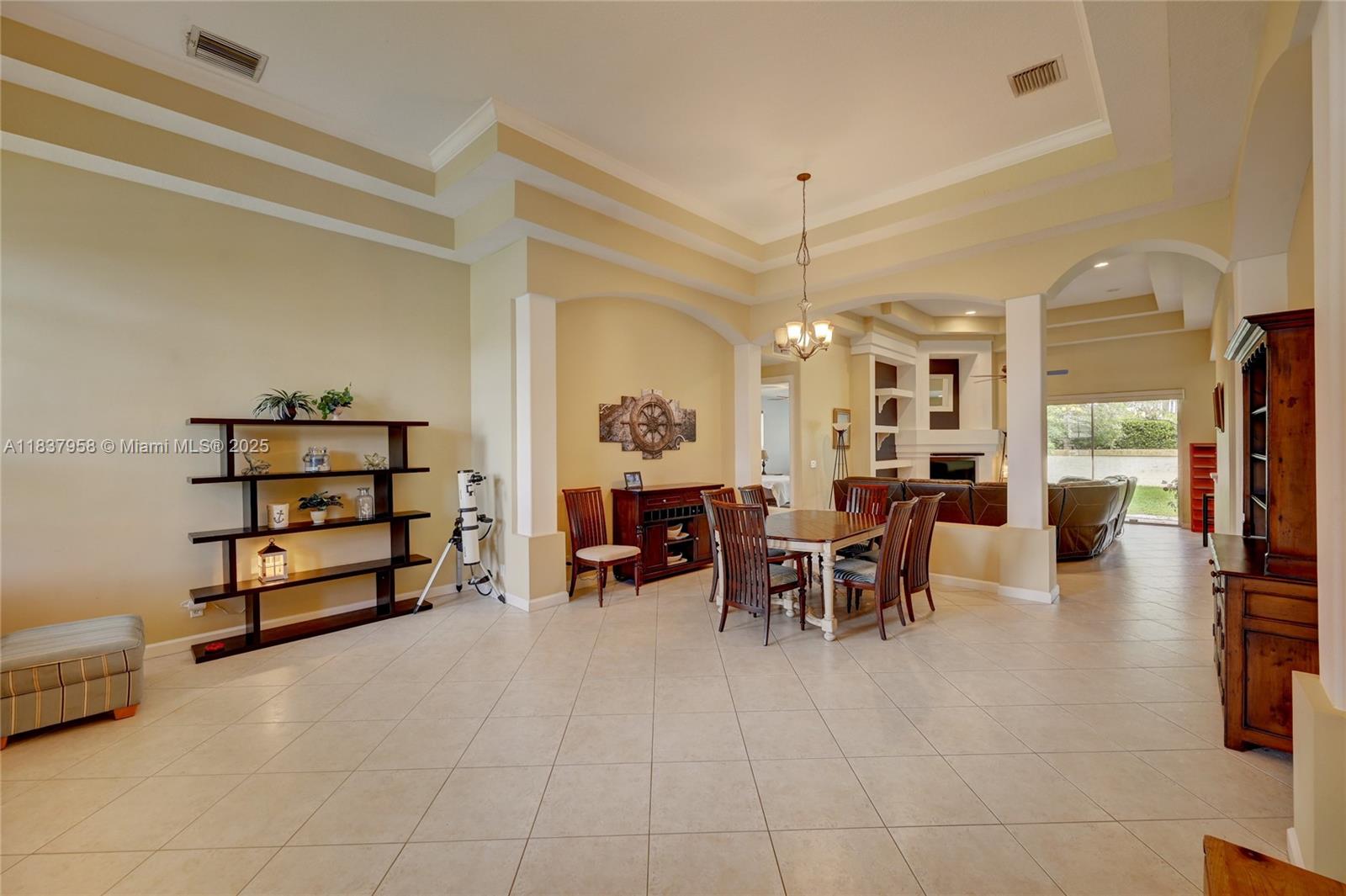 7062 Brunswick Cir, Boynton Beach, Florida image 3