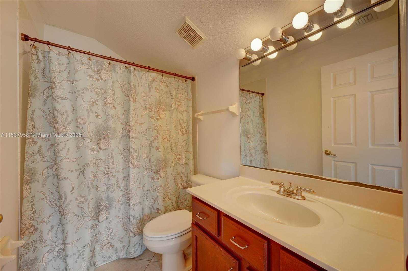 7062 Brunswick Cir, Boynton Beach, Florida image 9